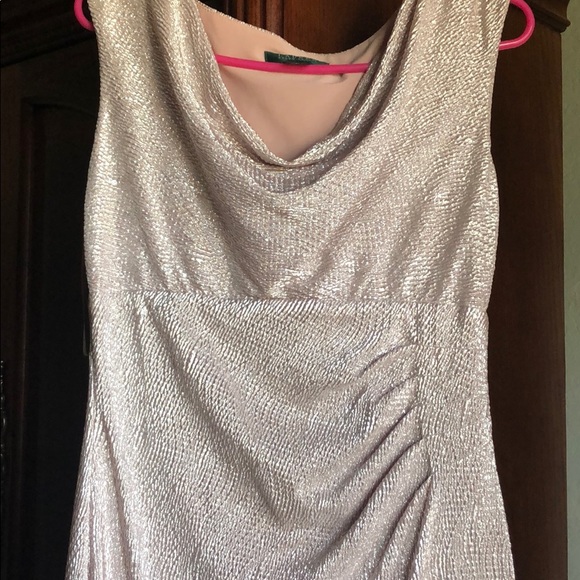 Formal dress - Picture 6 of 6